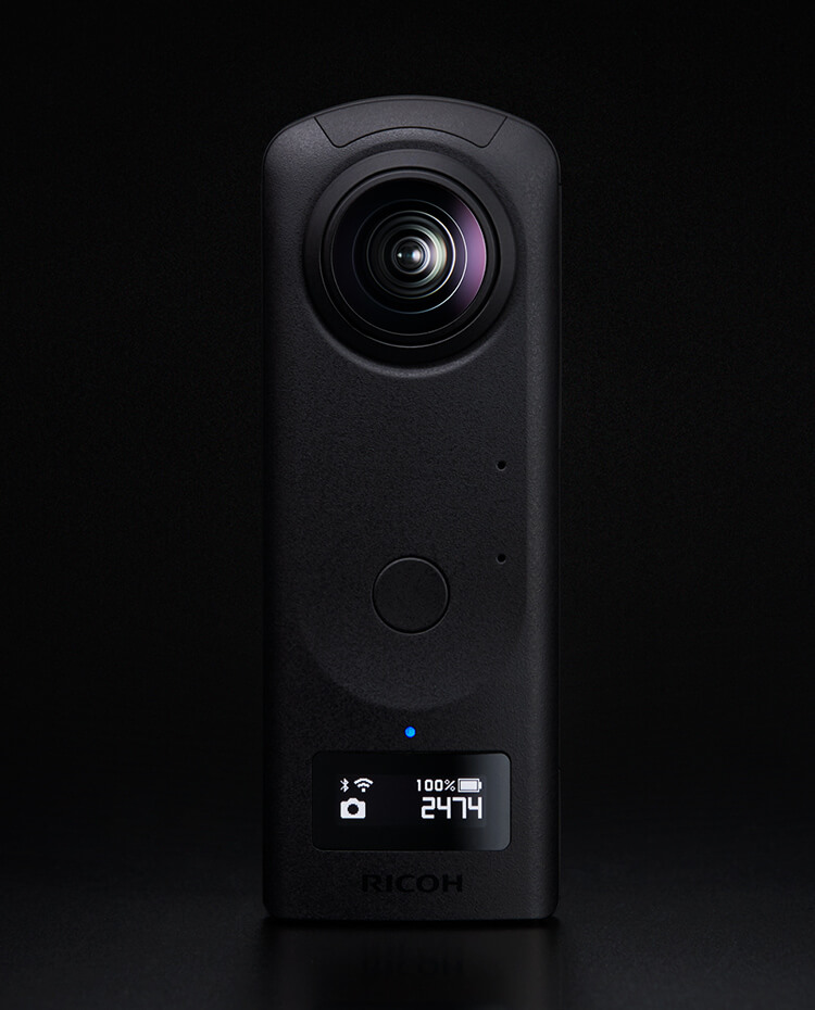 The time you can express your work in 360° has come. RICOH THETA Z1